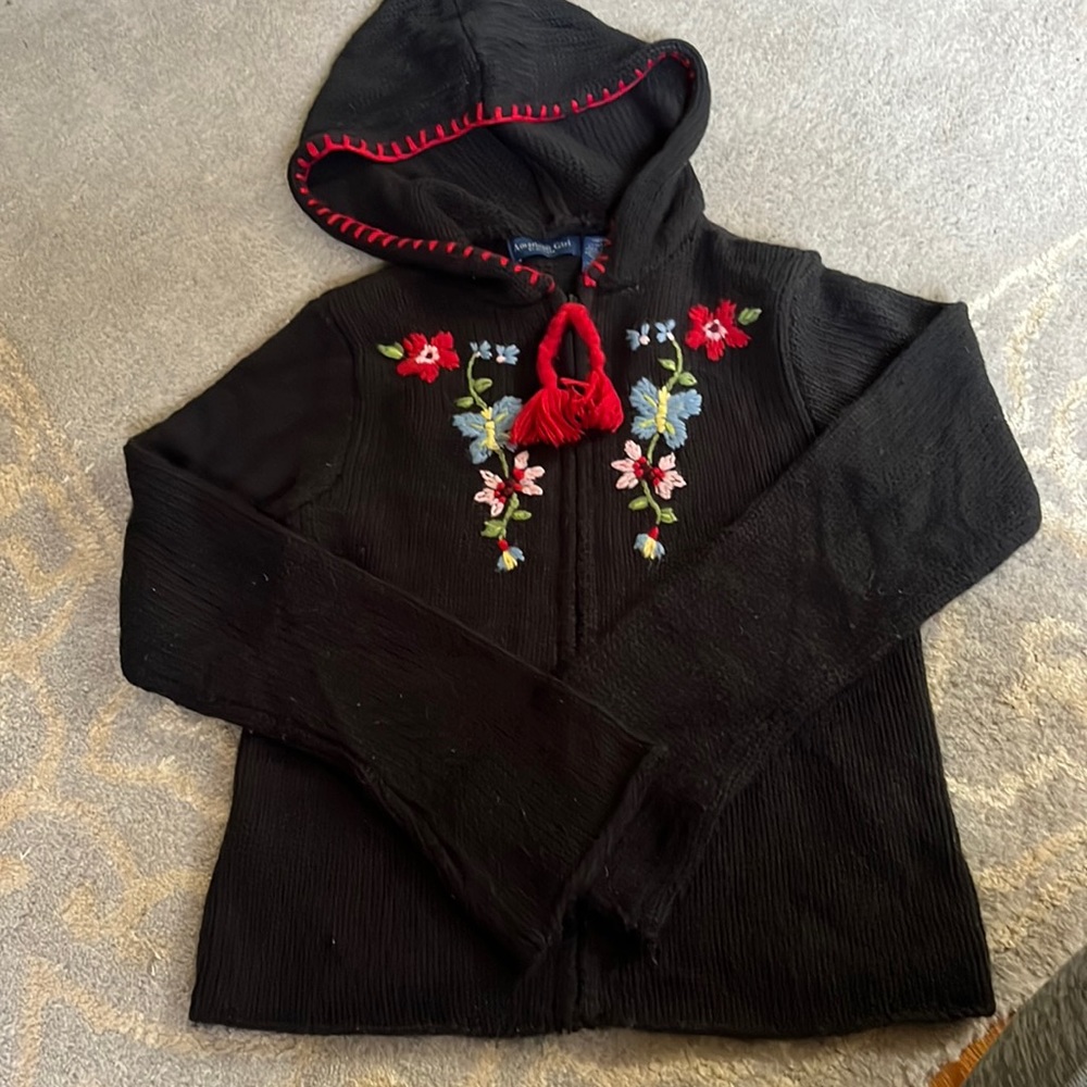 Girls sweater size medium